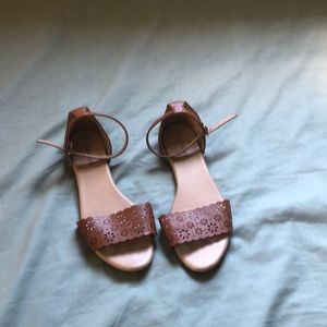 Brown flower sandal